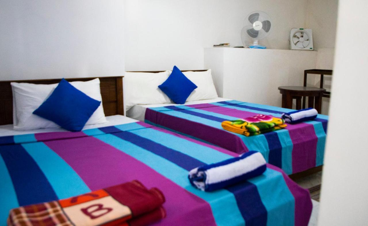 Lake Corner Inn Канді Екстер'єр фото